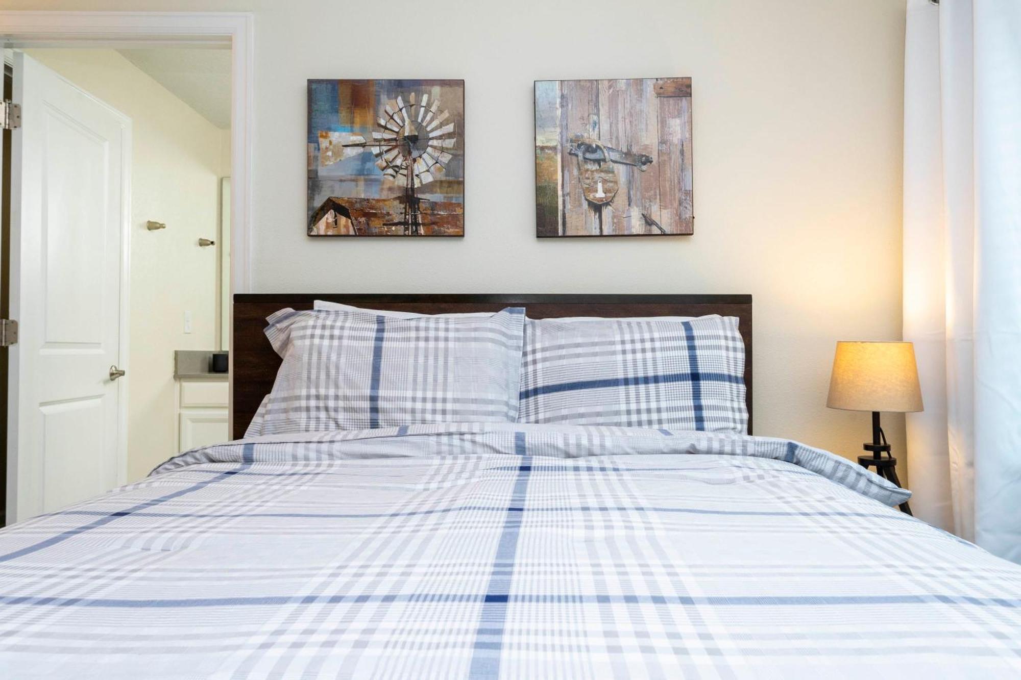 Magnificent 5Bd W/ Pool Close To Disney @Storey Lake 4800 Кисими Екстериор снимка